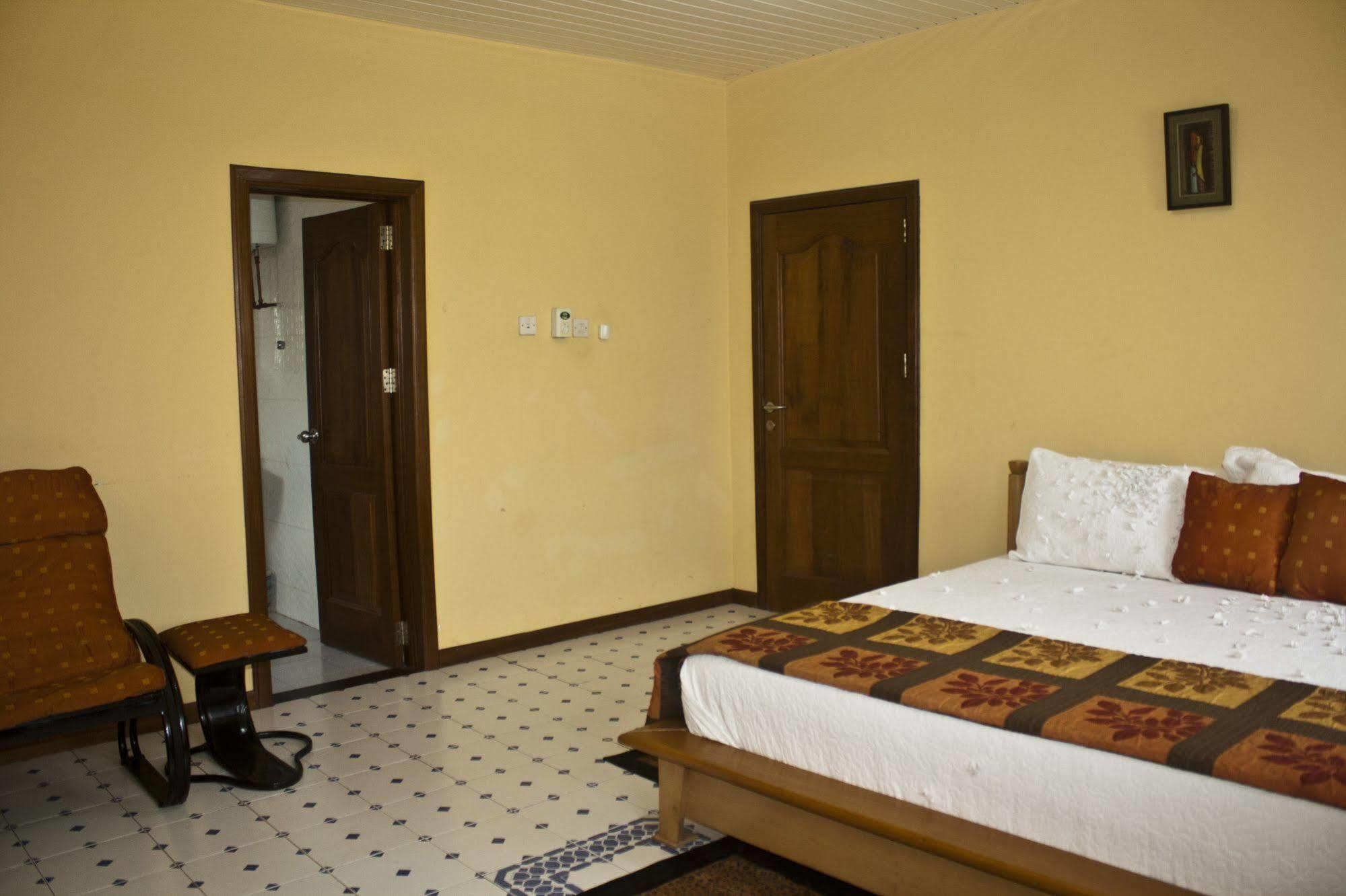 Quest Lodge Spintex Екстериор снимка