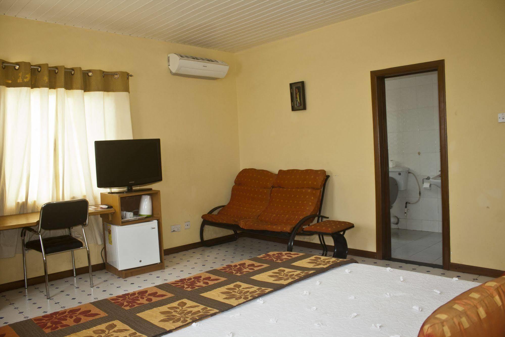 Quest Lodge Spintex Екстериор снимка